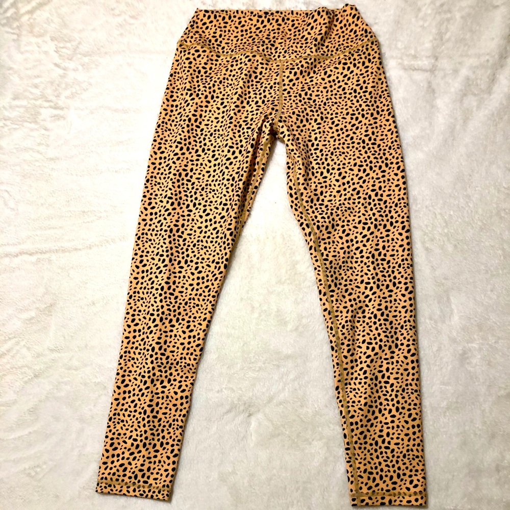Cheetah kavala leggings in size large.